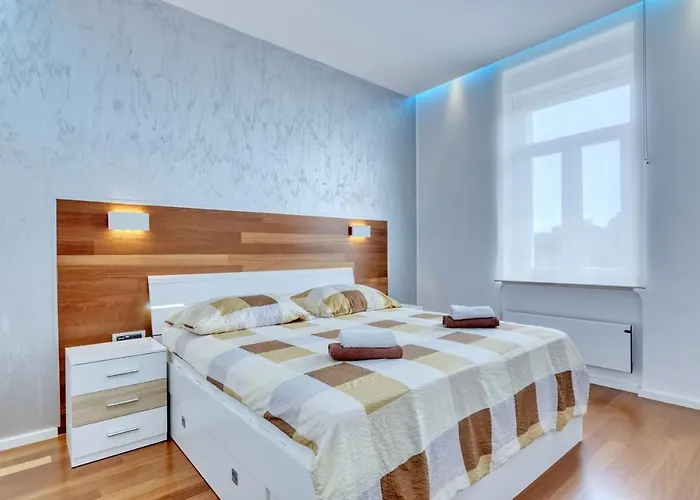 Light In Διαμέρισμα